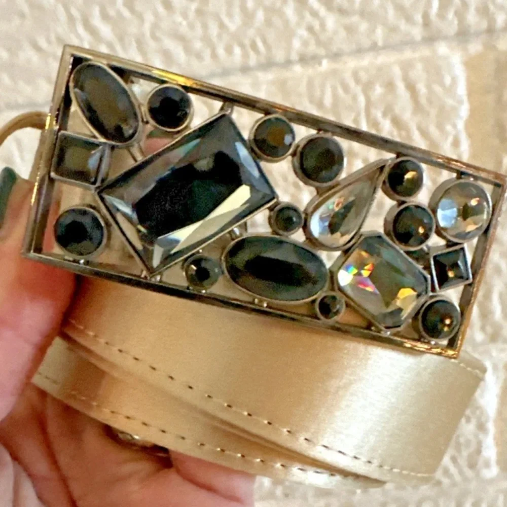 Women’s Talbots CHAMPAGNE Genuine Leather Rhinestone Buckle BELT XL NEW
